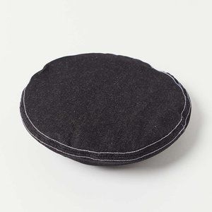 UO black canvas white stitching beret hat